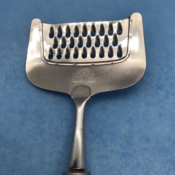 Hand painted Delft Henry Willig Cheese Grater - Picture 4 of 5